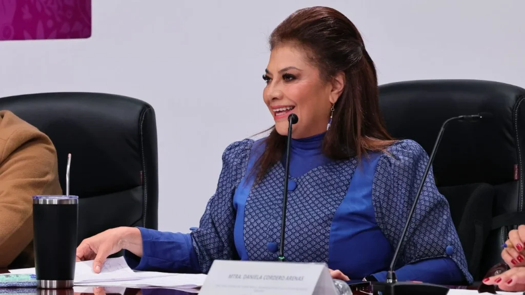 Brugada anunció un “capital semilla” de 25 mil pesos del Fondeso para nuevos negocios y crédito de 100 mil para fortalecer proyectos.