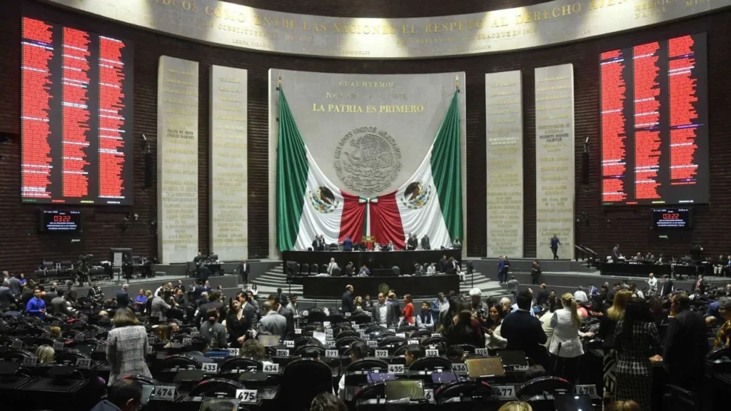 Los coordinadores de las bancadas del PRI y Morena en la Cámara de Diputados 'chocan' sobre el Fondo para el Desarrollo Nacional (Fonden).