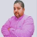 Emanuel Mendoza, editor de la sección Negocios en Diario 24 HORAS.