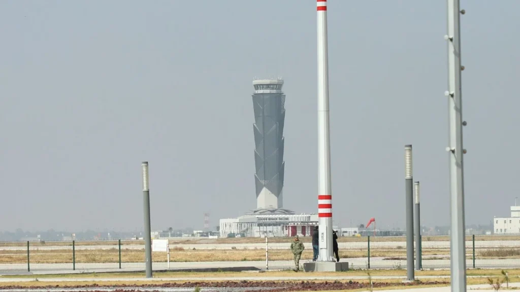 EU cancelaría hasta el 27 de abril rutas de carga desde el AIFA y el AICM