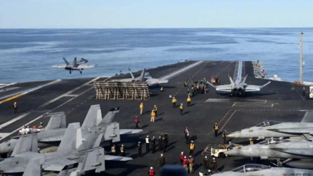 Desde de agosto, Estados Unidos a movilizado destructores, un submarino y barcos con fuerzas especiales en aguas internacionales del Caribe.