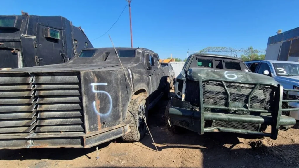 La FGR, mediante la FECOR, destruyó en Tamaulipas 23 vehículos con blindaje artesanal de los denominados “monstruos”.