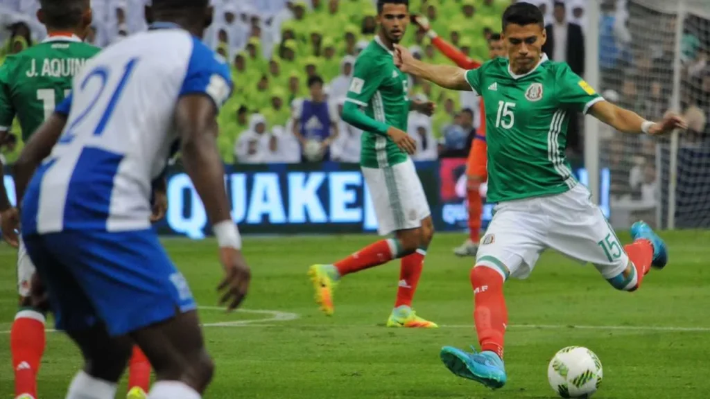 El futbolista jugó en 4 mundiales con la Selección Mexicana.
