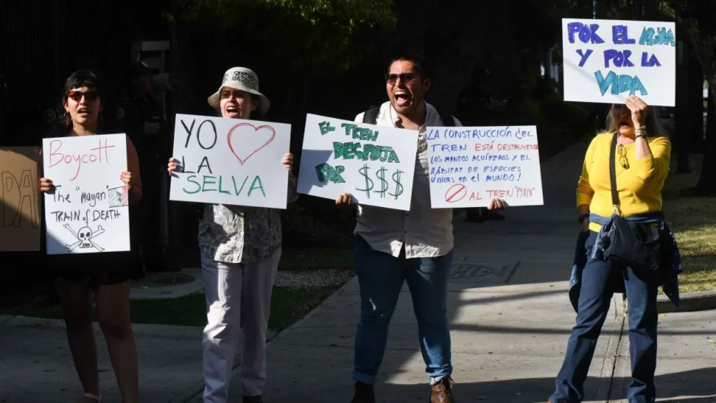 El proyecto aplazado por la SCJN analiza si las organizaciones civiles pueden combatir mediante amparos los daños ambientales.