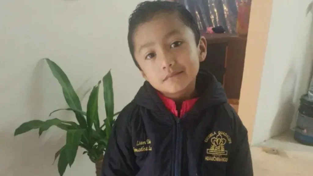 Abigail Lechuga vio por última vez a Liam Tadeo en su sexto cumpleaños una semana antes de las fuertes lluvias.