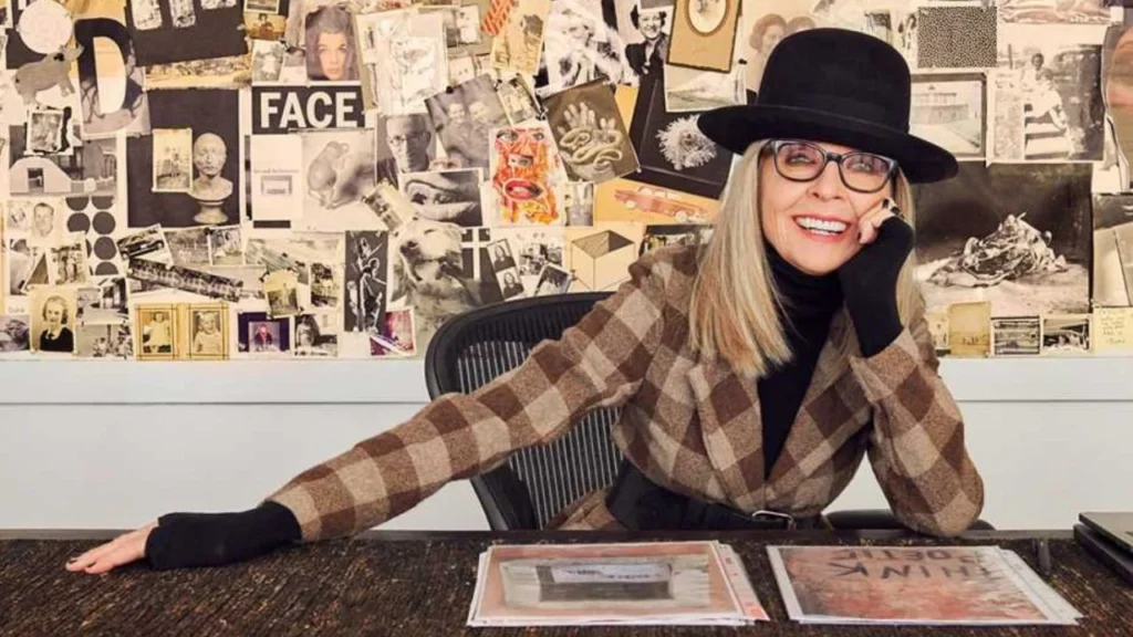 A través de medios en Estados Unidos, se reveló la noticia de la muerte de la actriz Diane Keaton a los 79 años de edad.
