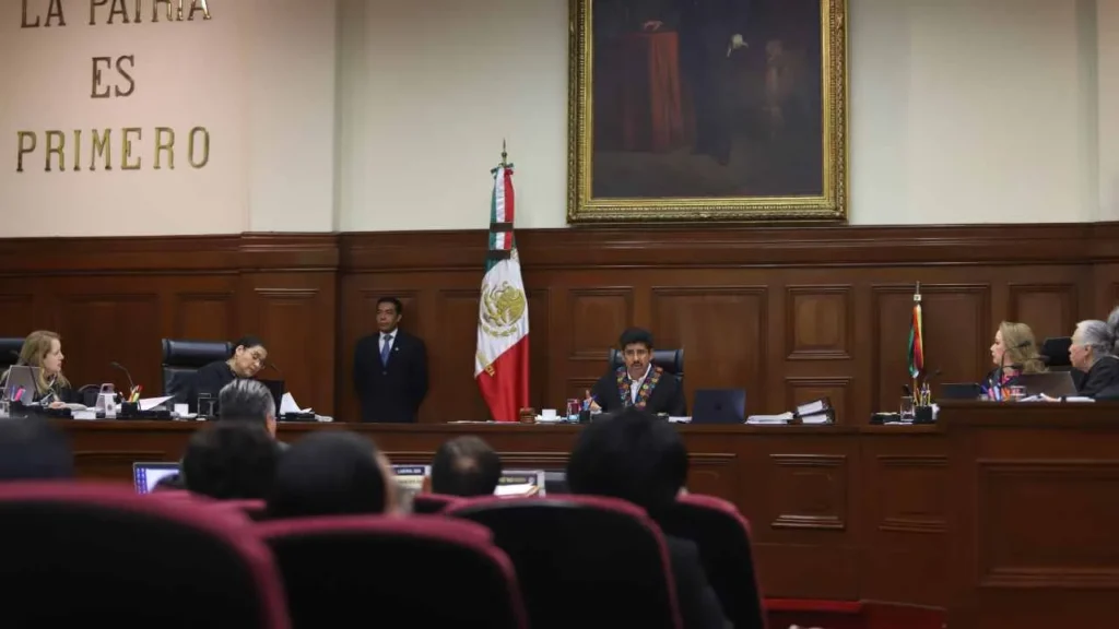 Los ministros destacaron que reinserción social busca que la persona sentenciada tenga herramientas para su desarrollo dentro de prisión, no para reducir su sentencia.