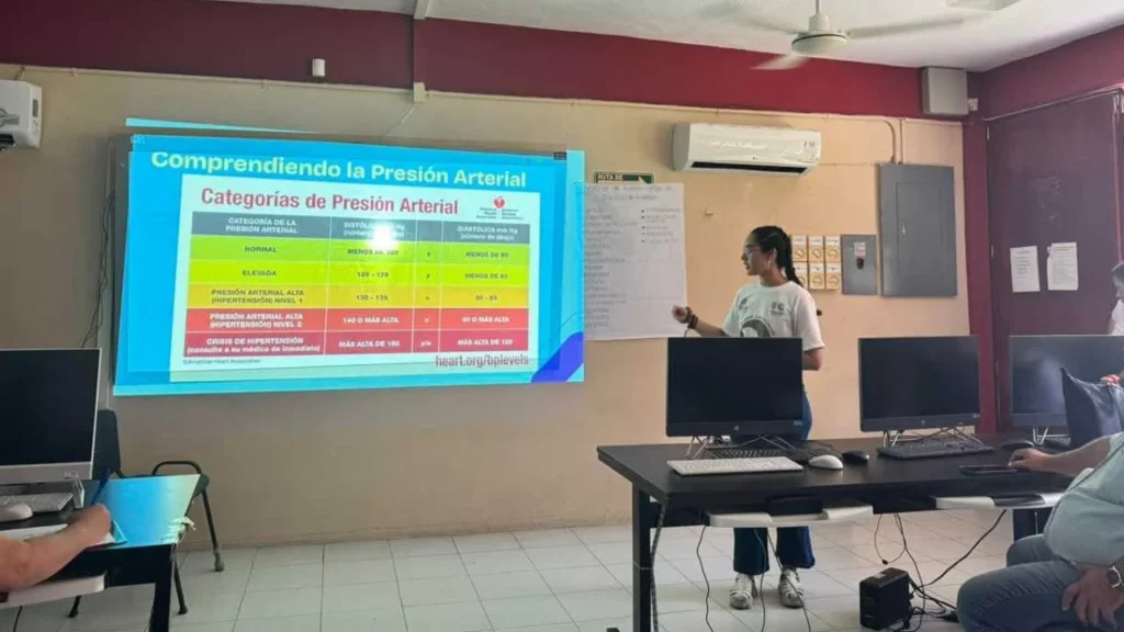 La Secretaría de Salud de Campeche fortalece la cultura del autocuidado y el bienestar en los espacios laborales, que benefician la salud de trabajadores.