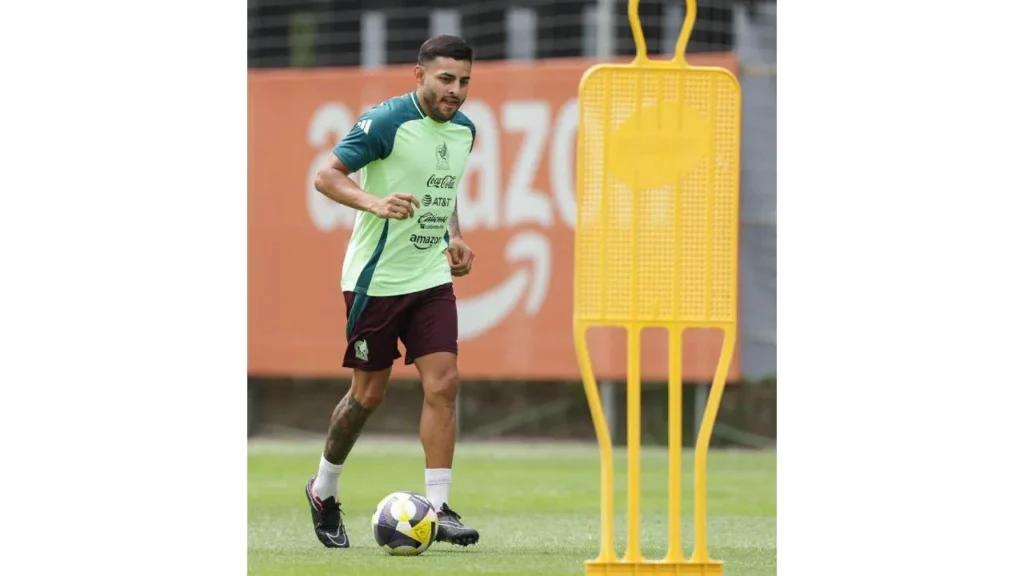 Alexis Vega será parte de los convocados del Tricolor para la Fecha FIFA de octubre.