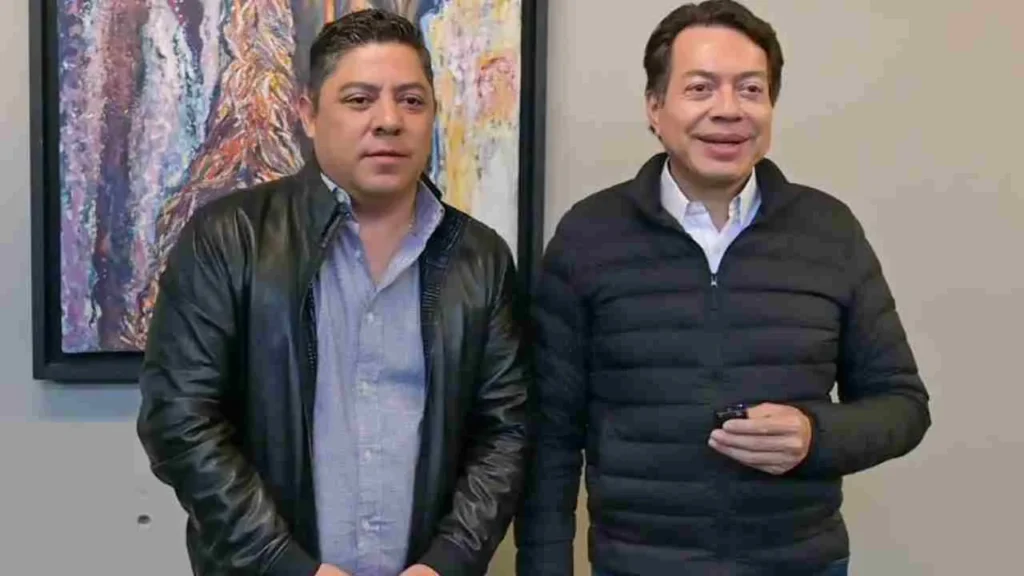 Mario Delgado visitó SLP, uno de los estados afectados por las lluvias torrenciales.