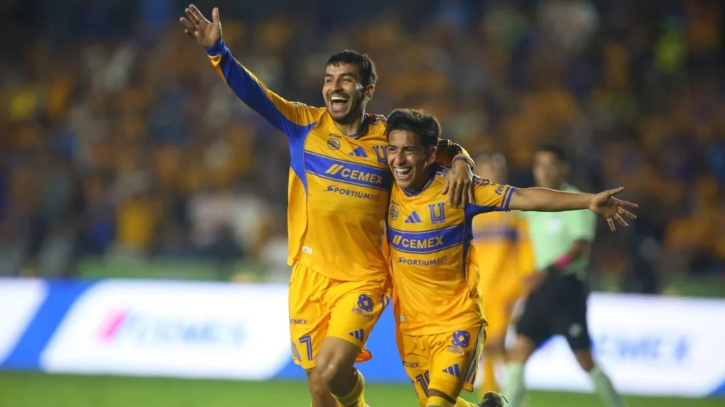Con un marcador de 5-3, los Tigres de la UANL lograron una victoria en casa contra el Necaxa, en el partido correspondiente a la Jornada 13.