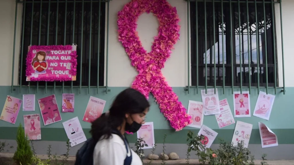 Cáncer de mama, mes de sensibilización