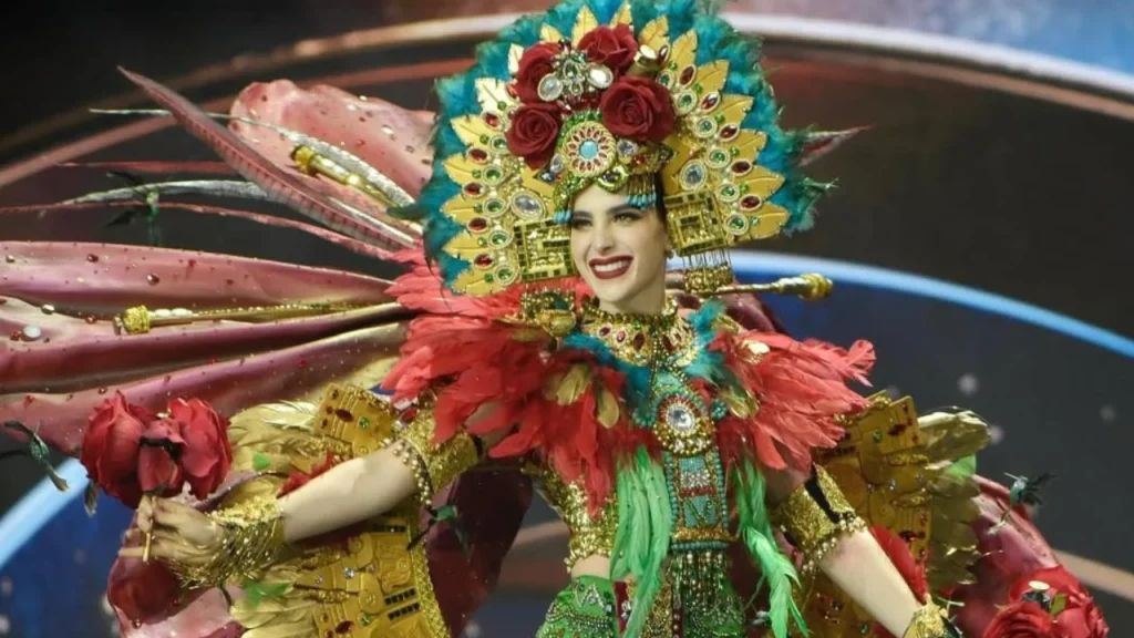 Fátima Bosch es sobrina de Mónica Fernández Balboa, quien fuera presidenta del Senado de la República