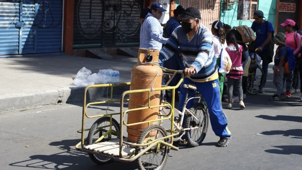 Abasto de gas LP está garantizado en todo el país: Sener 