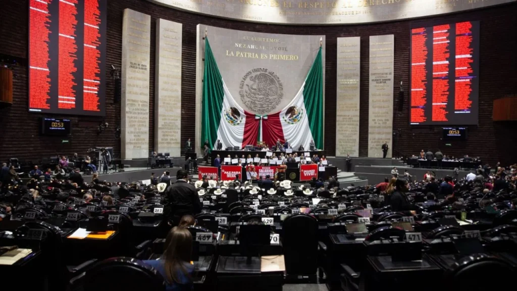 Diputados avalaron en lo general el Presupuesto de Egresos de la Federación 2026, contempla 10 billones 193 mil 683.7 millones de pesos.