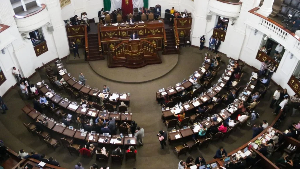 El Pleno del Congreso CDMX aprobó un paquete de iniciativas presentadas por la Jefa de Gobierno, Clara Brugada, contra delito contra despojo.