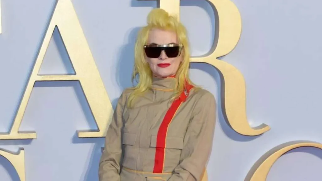 Fallece la diseñadora Pam Hogg, conocida por sus creaciones del estilo 'punk rock'.