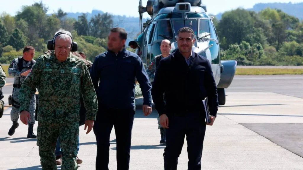 El Gabinete de Seguridad se reunió con el gobernador de Michoacán, alcalde y empresarios para revisar el avance de la Operación Paricutín.