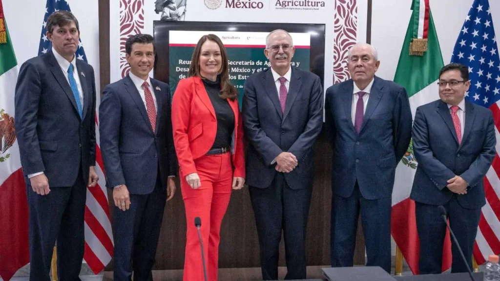 El titular de la Sader se reunió con Brooke Rollins.