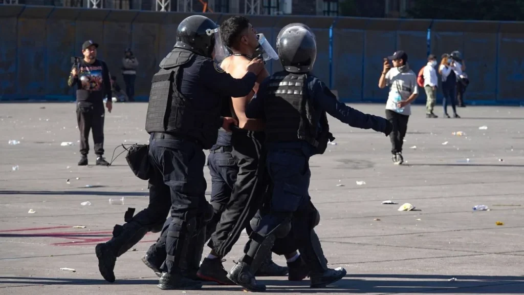 El PRI y firmas de abogados ofrecieron apoyo jurídico a las familias de los jóvenes detenidos en la marcha de la Generación Z.