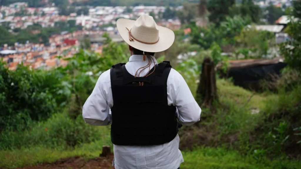 Medios reportan que ya estaría identificado el homicida de Carlos Manzo Rodríguez, alcalde de Uruapan, Michoacán.