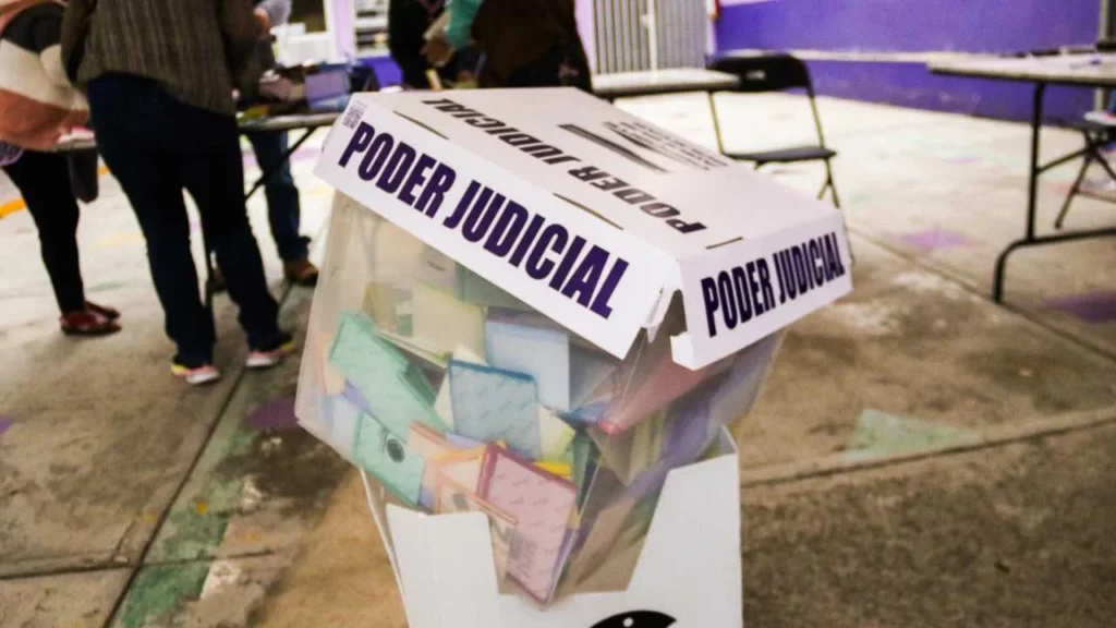 El Senado solicitó al Instituto Nacional Electoral (INE) información sobre 12 personas para las vacantes del Poder Judicial.
