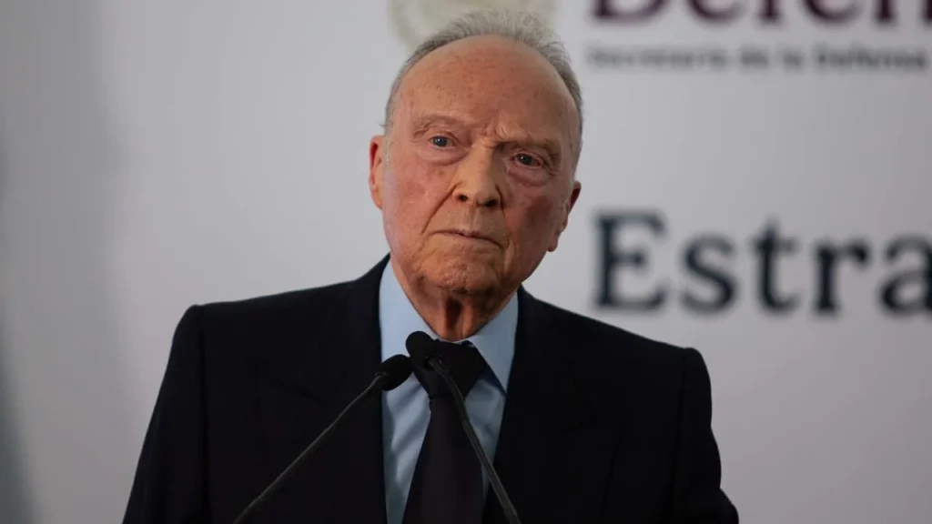 Este jueves se dio a conocer que Alejandro Gertz Manero renunció a su cargo como titular de la FGR.