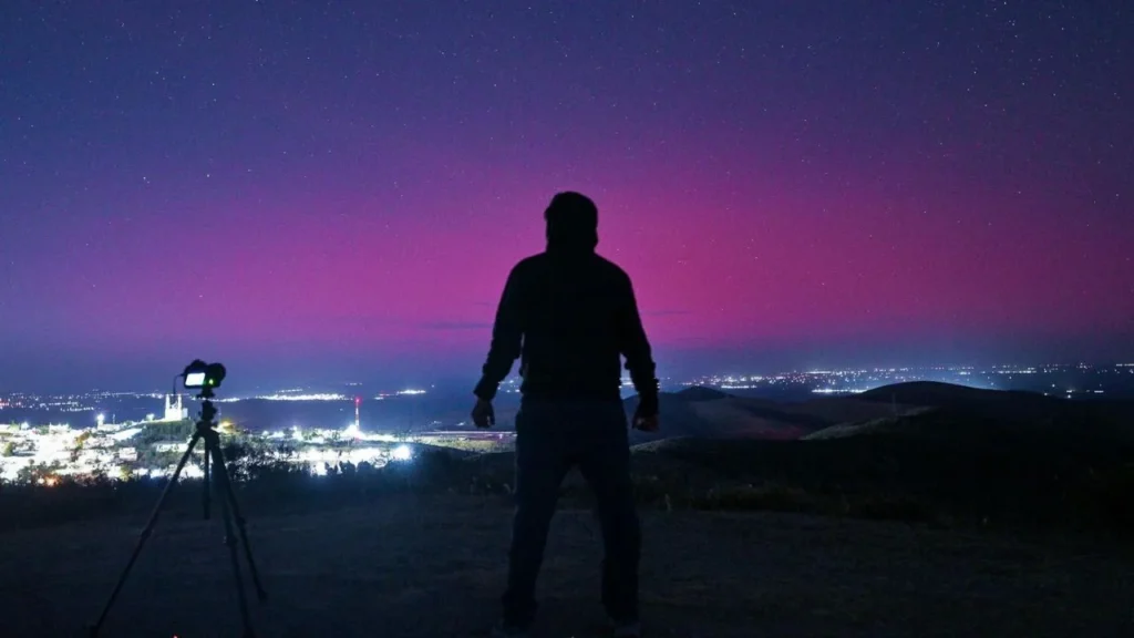 Debido a una reciente tormenta solar, diversas regiones de México tuvieron la fortuna de mostrar algunas auroras boreales.
