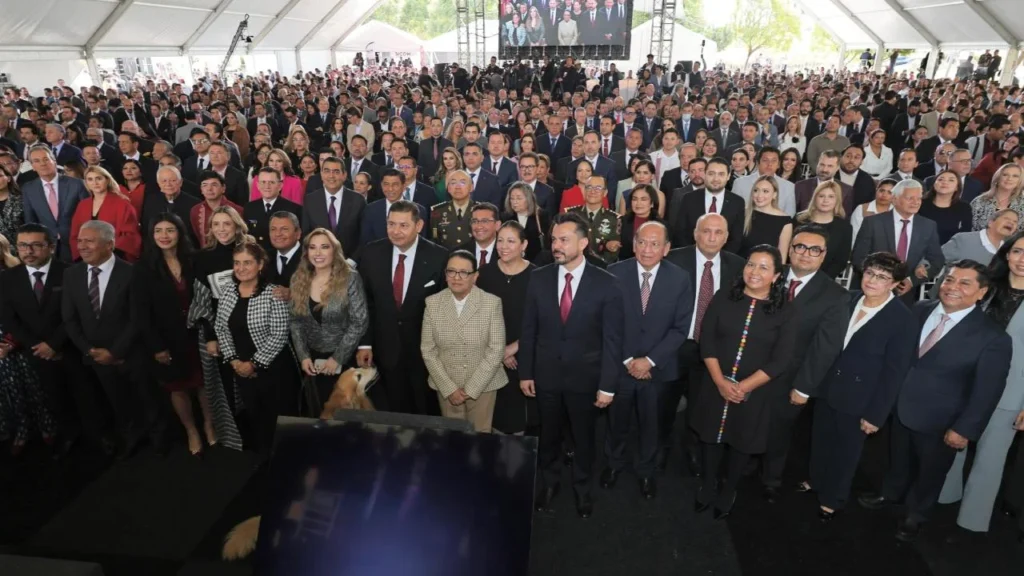 Rosa Icela Rodríguez acudió al Primer Informe de Gobierno de Alejandro Armenta.
