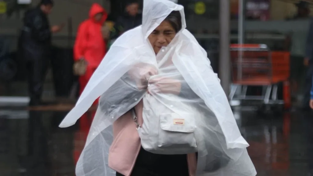 Las alcaldías Álvaro Obregón, Cuajimalpa y Magdalena Contreras en alerta amarilla por lluvias fuertes