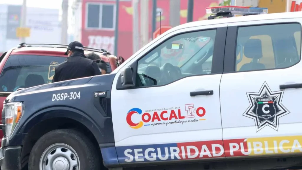  La policía municipal de Coacalco acordonó la zona de la balacera.