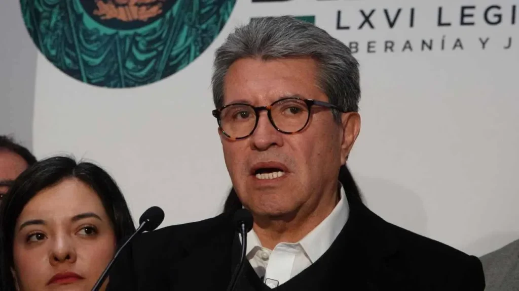 Monreal detalló que se analiza la cuestión de las representaciones de minorías.