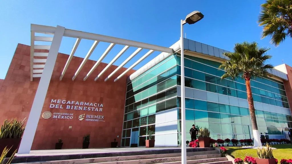 La Megafarmacia sigue funcionando para distribuir a todo el país