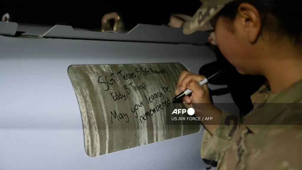 Estados Unidos golpeó más de 70 objetivos en múltiples ubicaciones del centro de Siria con aviones de combate, helicópteros y artillería.