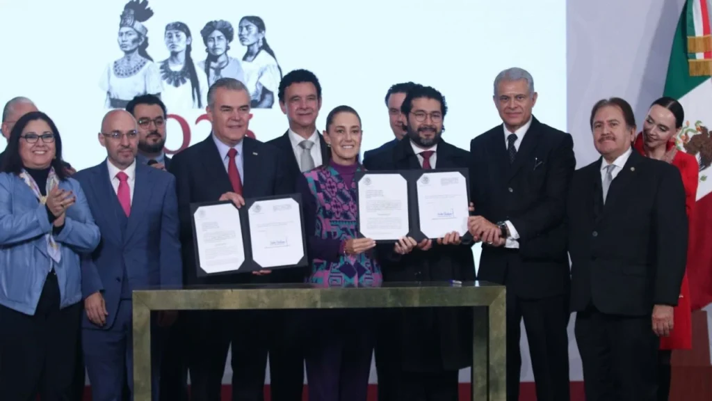 El aumento al salario mínimo será del 13% para el 2026, con el fin de alcanzar sueldos que permitan en 2030 comprar 2.5 canastas básicas.