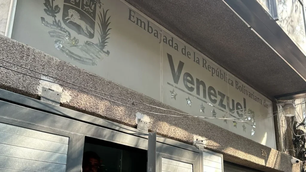 Alcalde de Miguel Hidalgo pide a SRE reubicar embajadas de Venezuela, Cuba y Nicaragua