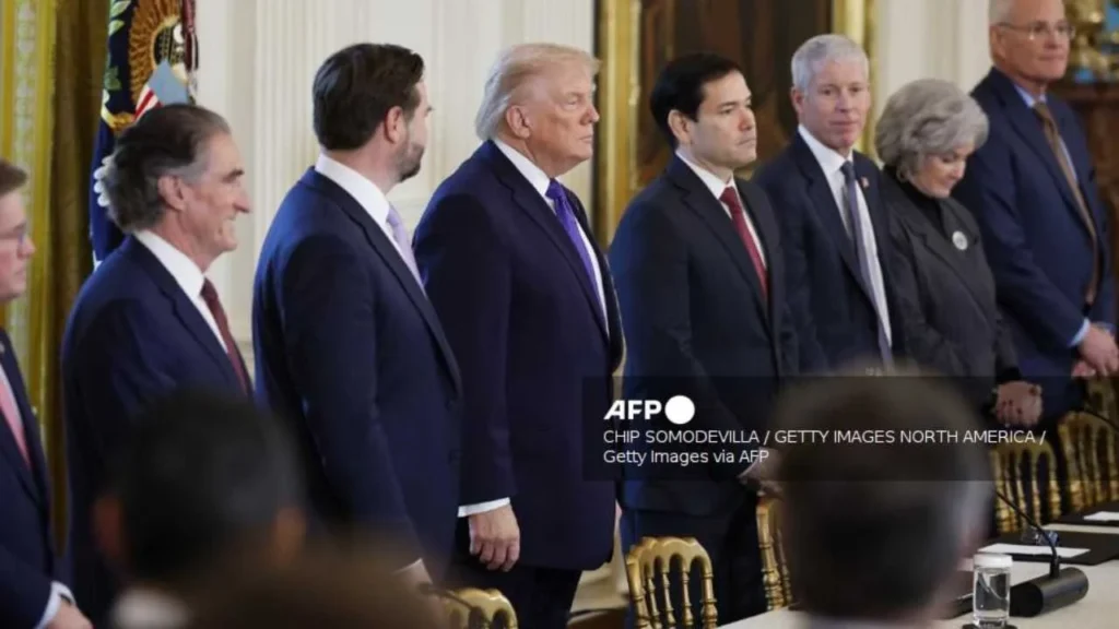  Los demócratas se pronunciaron a la declaración que realizó Trump, en la que insistió en que los cárteles gobiernan México.