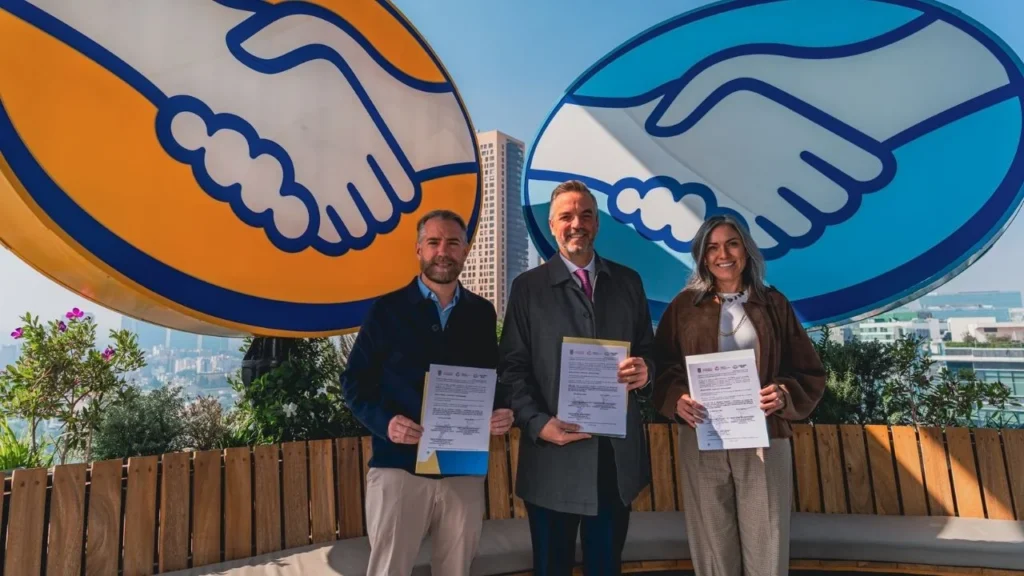 El Gobierno de Campeche y Mercado Libre firmaron un convenio para impulsar a emprendedores locales dentro del comercio en línea.