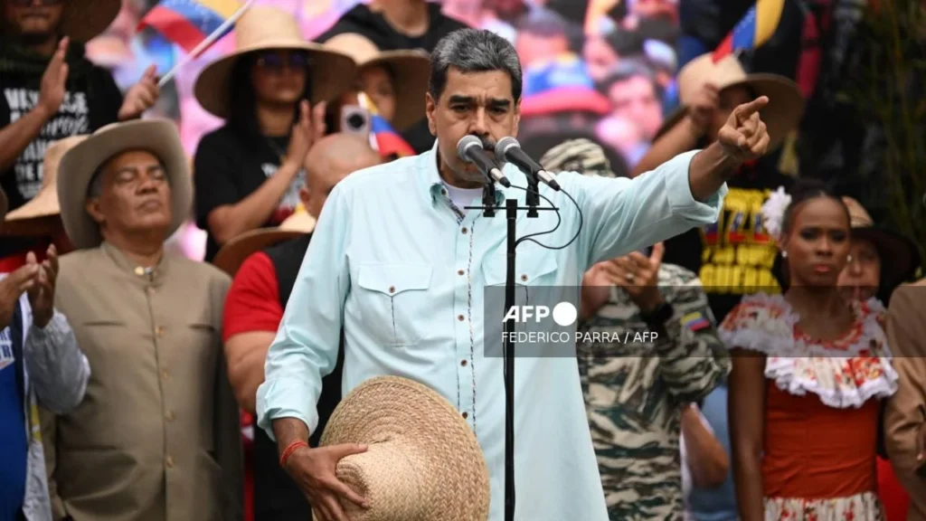 La madrugada de este sábado, elementos del ejército de EU capturaron a Nicolás Maduro en una operación en Venezuela.