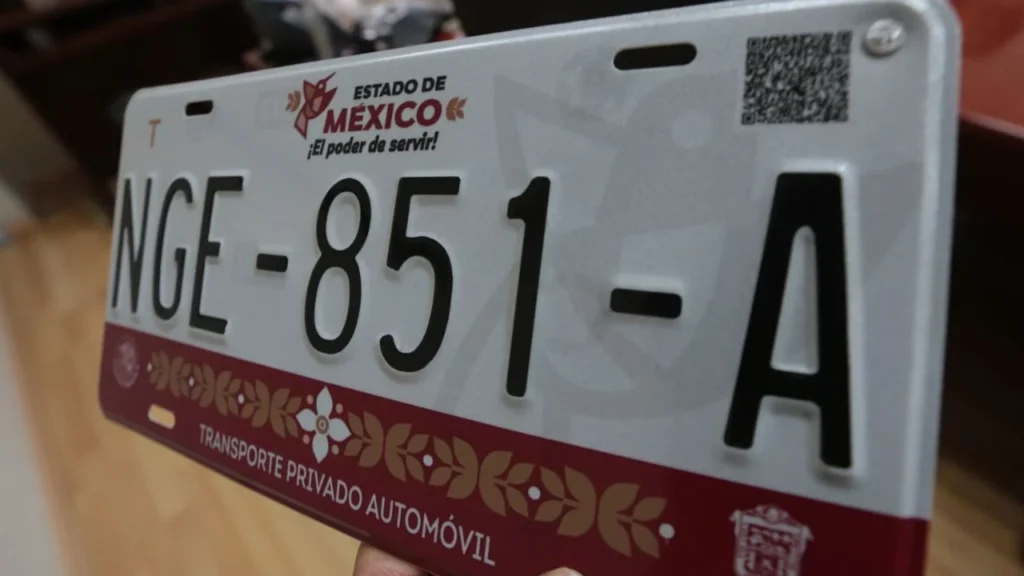 Aquí te decimos cómo puedes acceder al descuento del 100% en el pago de la tenencia en CDMX y Edomex anunciado para este 2026.