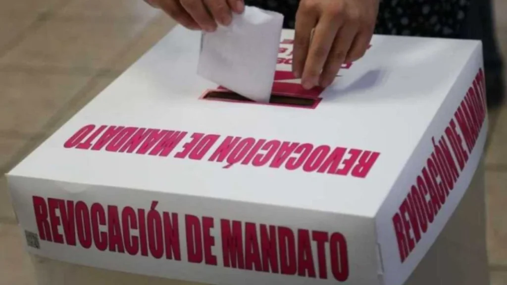 LISTO. El Consejo General del IEEPO aprobó este fin de semana el método de verificación de las medidas de seguridad de los materiales electorales: papeletas, actas de escrutinio y cómputo y el líquido indeleble.