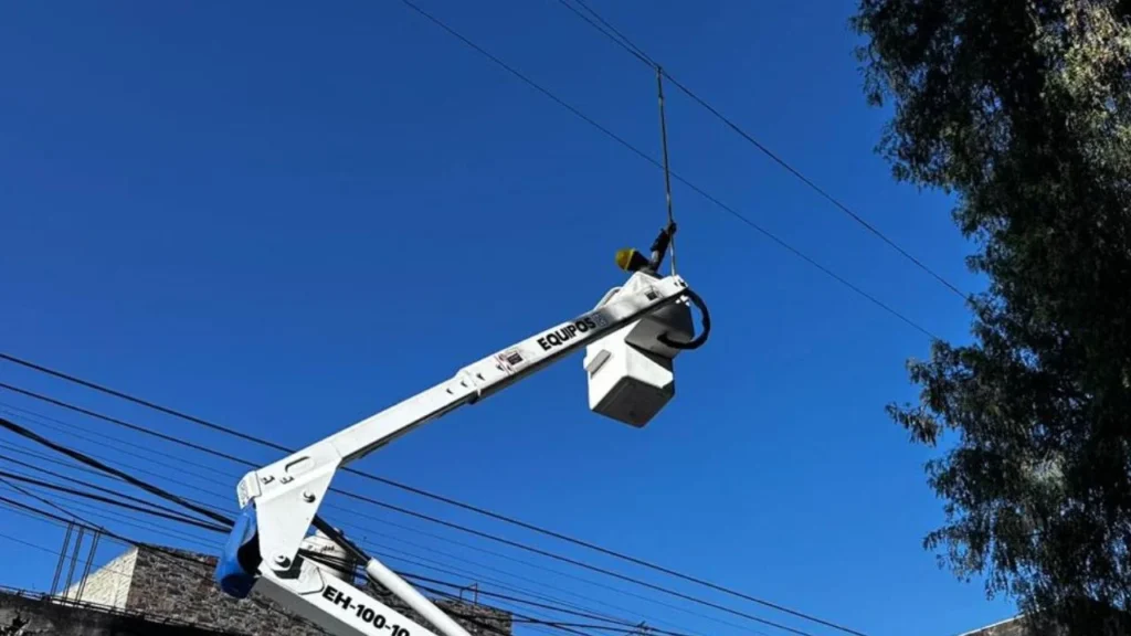 Sismo en Guerrero deja afectaciones eléctricas; CFE continúa trabajos