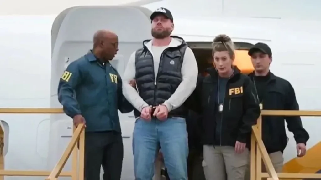 El WSJ informó que el FBI participó en la detención de Ryan Wedding en territorio de México, versión que desmiente al embajador de EU.