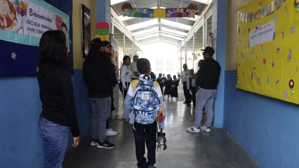 Elementos de la SSC reforzarána labores de vigilancia y orientación vial en inmediaciones de planteles educativos durante el regreso a clases.