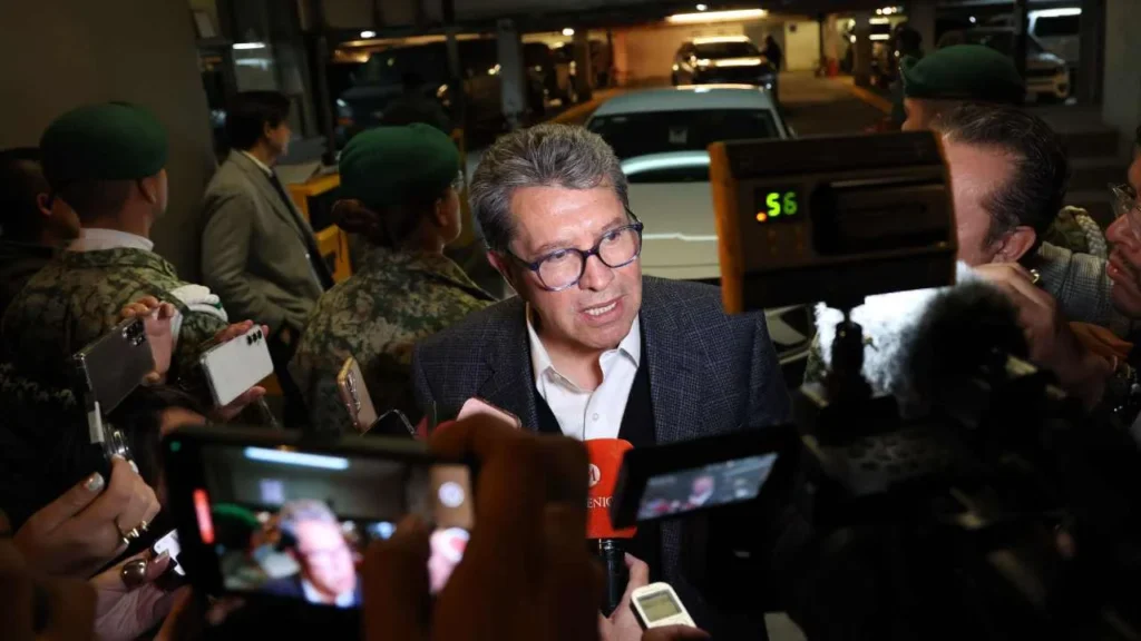 Monreal reveló que continuarán las reuniones con PT y PVEM por el tema de la reforma electoral.