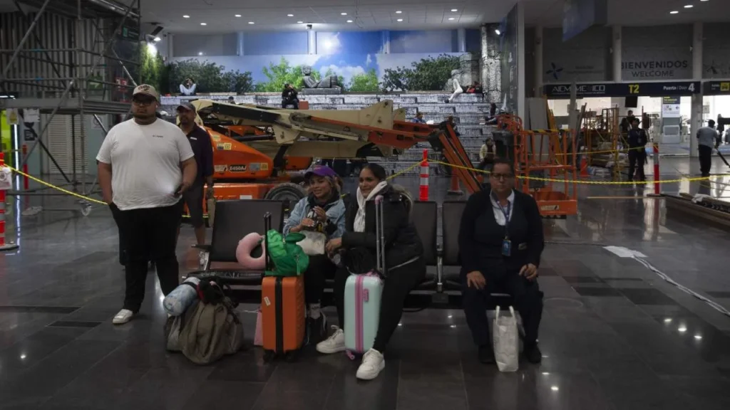 Ante las remodelaciones en el AICM, piden a los usuarios a anticipar su llegada al aeropuerto.