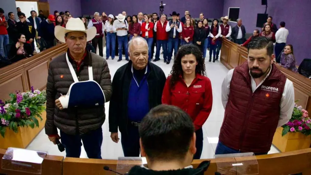  En la firma de coalición se presentaron Luisa Alcalde (Morena) y Alberto Anaya (PT).