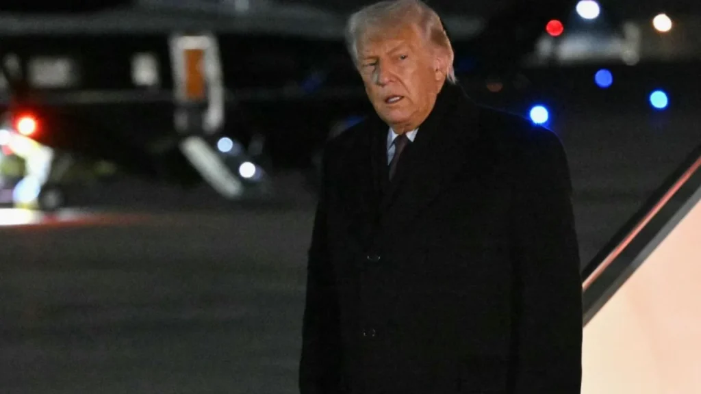Donald Trump volvió a generar polémica internacional tras ironizar sobre el papel de la OTAN y formalizar la salida de Estados Unidos de la Organización Mundial de la Salud.