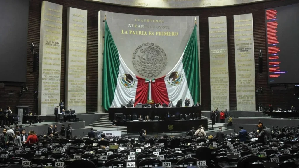 Da inicio al segundo periodo ordinario en el Congreso