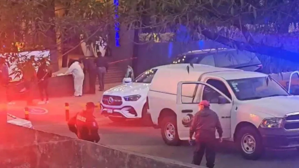 La madrugada del 14 de febrero civiles armados atacaron a un grupo de personas que salían del bar Sala del Despacho.